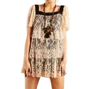 Julie Haus Cream Lace Tiered Mini Dress – NWT Size XS